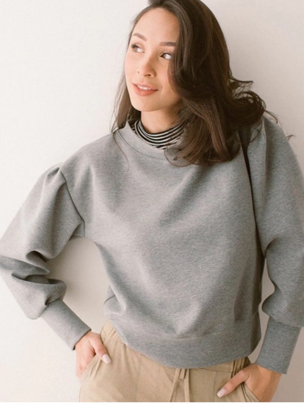 Albion Puff sleeve Neo Crop Sweatshirt Women’s Large $128